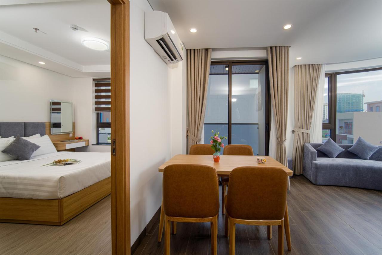 Hsuites Riverside And