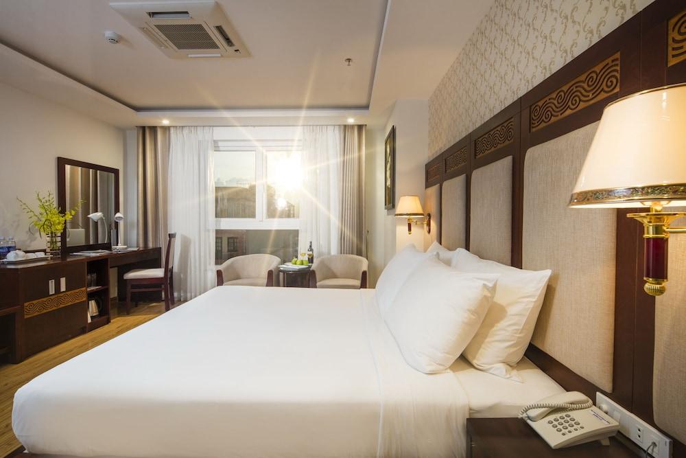 Galliot 4* Nha Trang