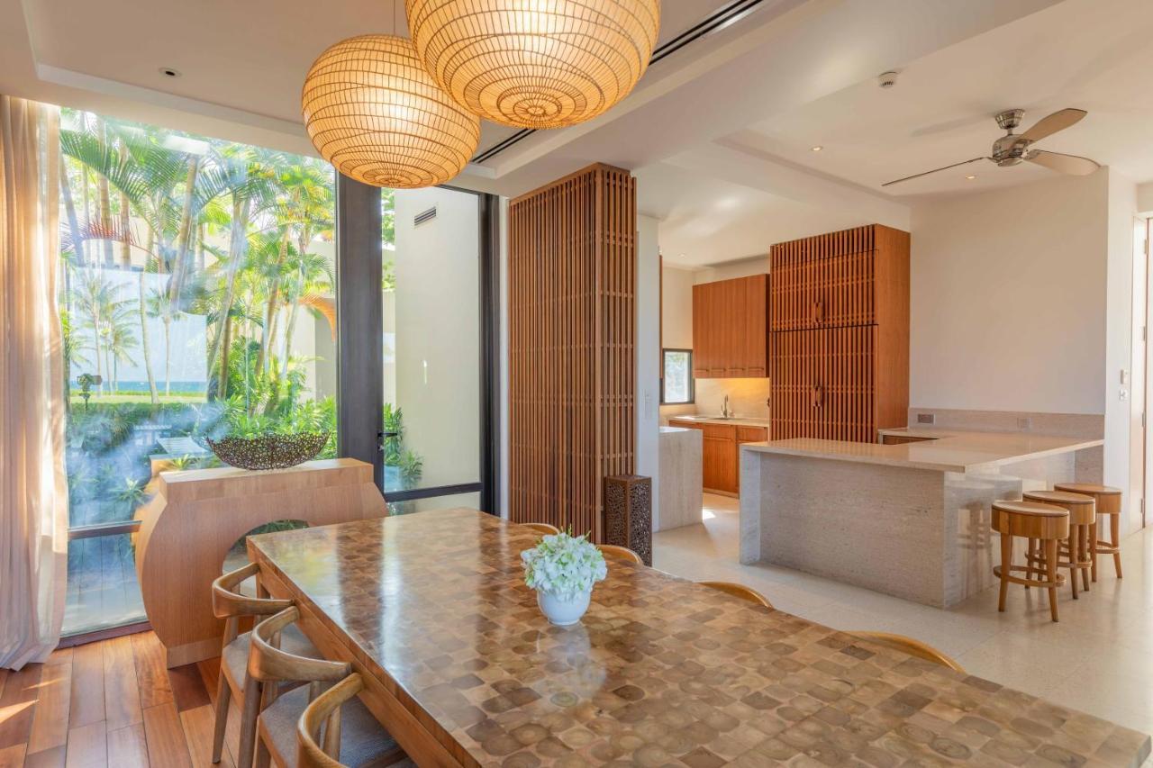 Hyatt Regency And 5* Da Nang
