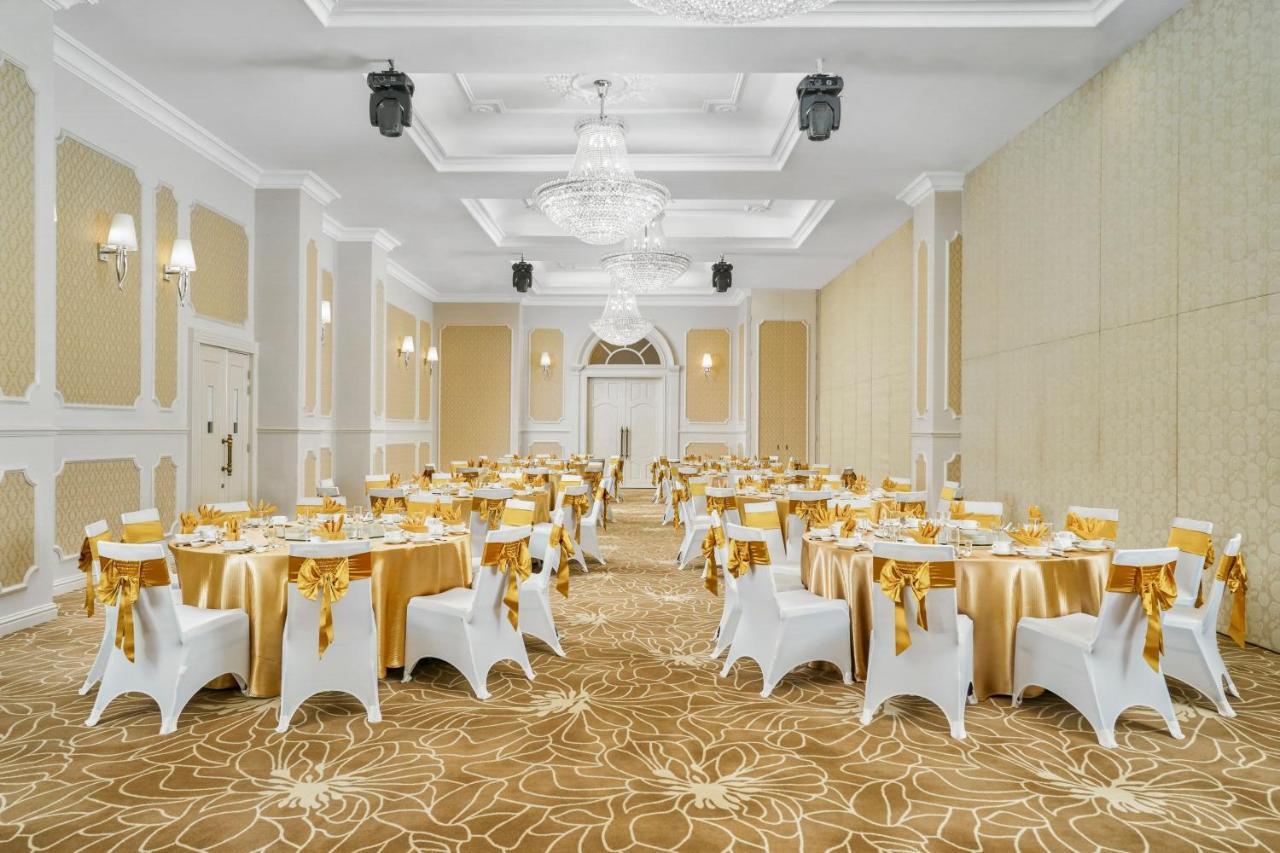 Four Points By Sheraton Hotel