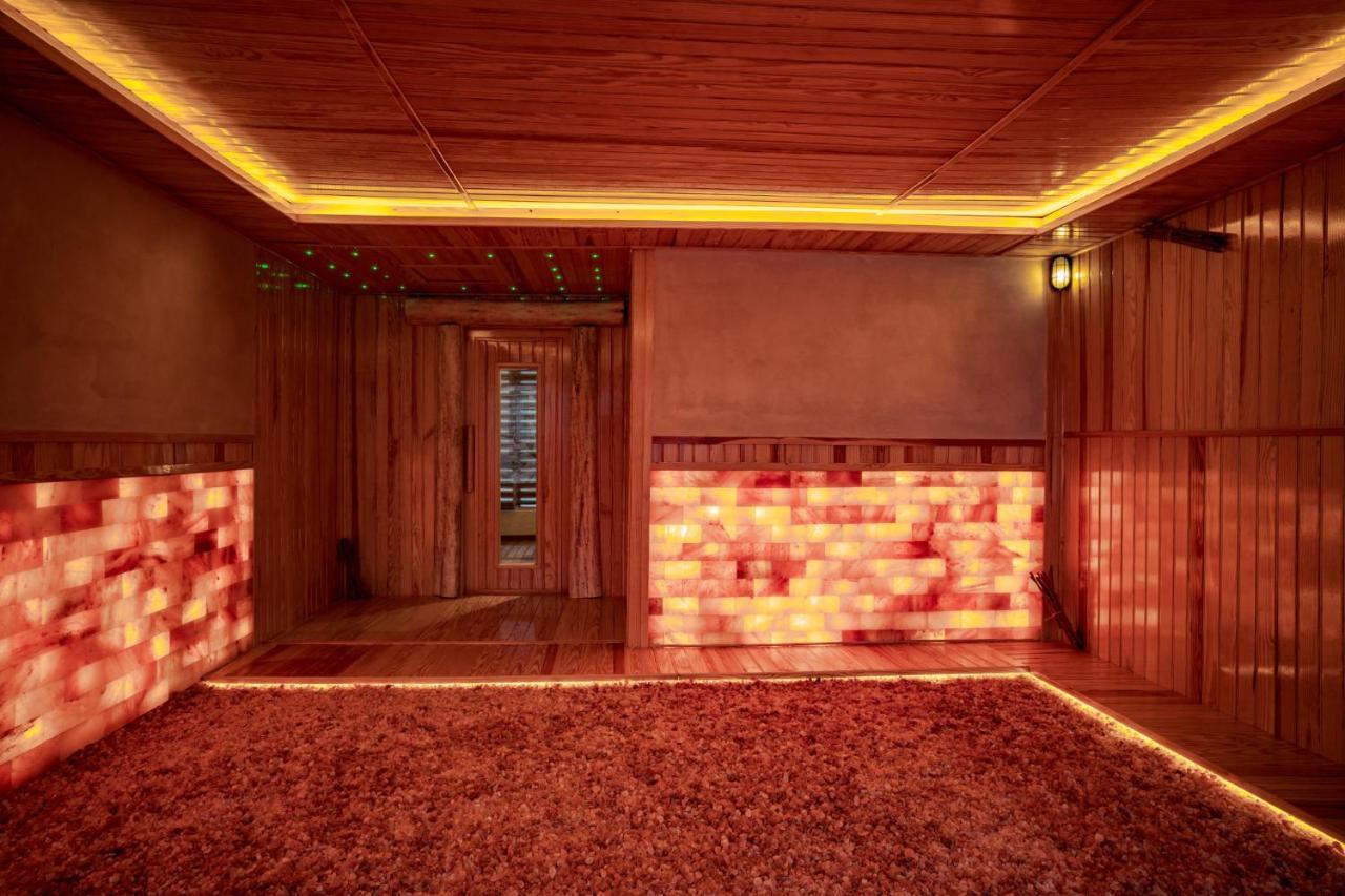 Seaesta Hotel 4*