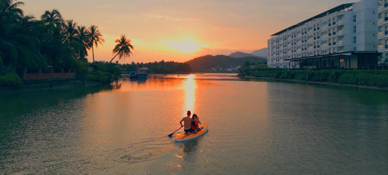 Cham Oasis Condotel 5* Nha Trang