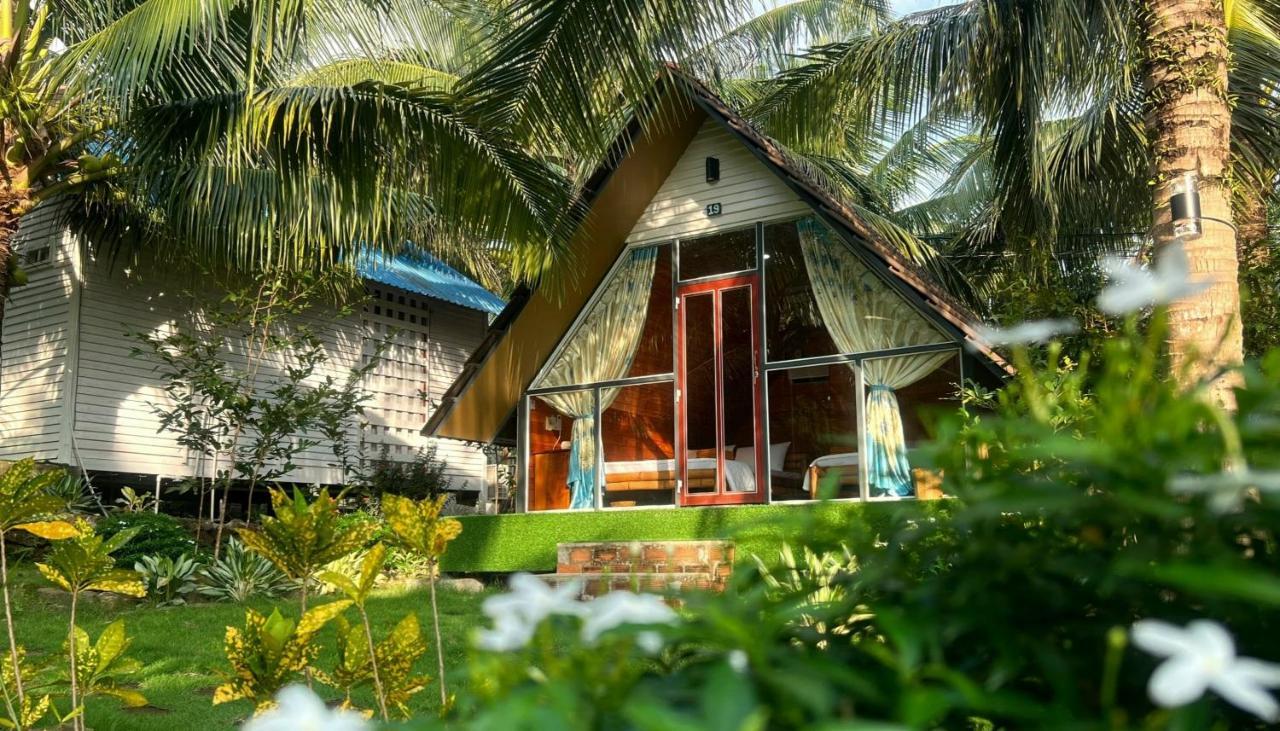Phu Nam House - Lodge