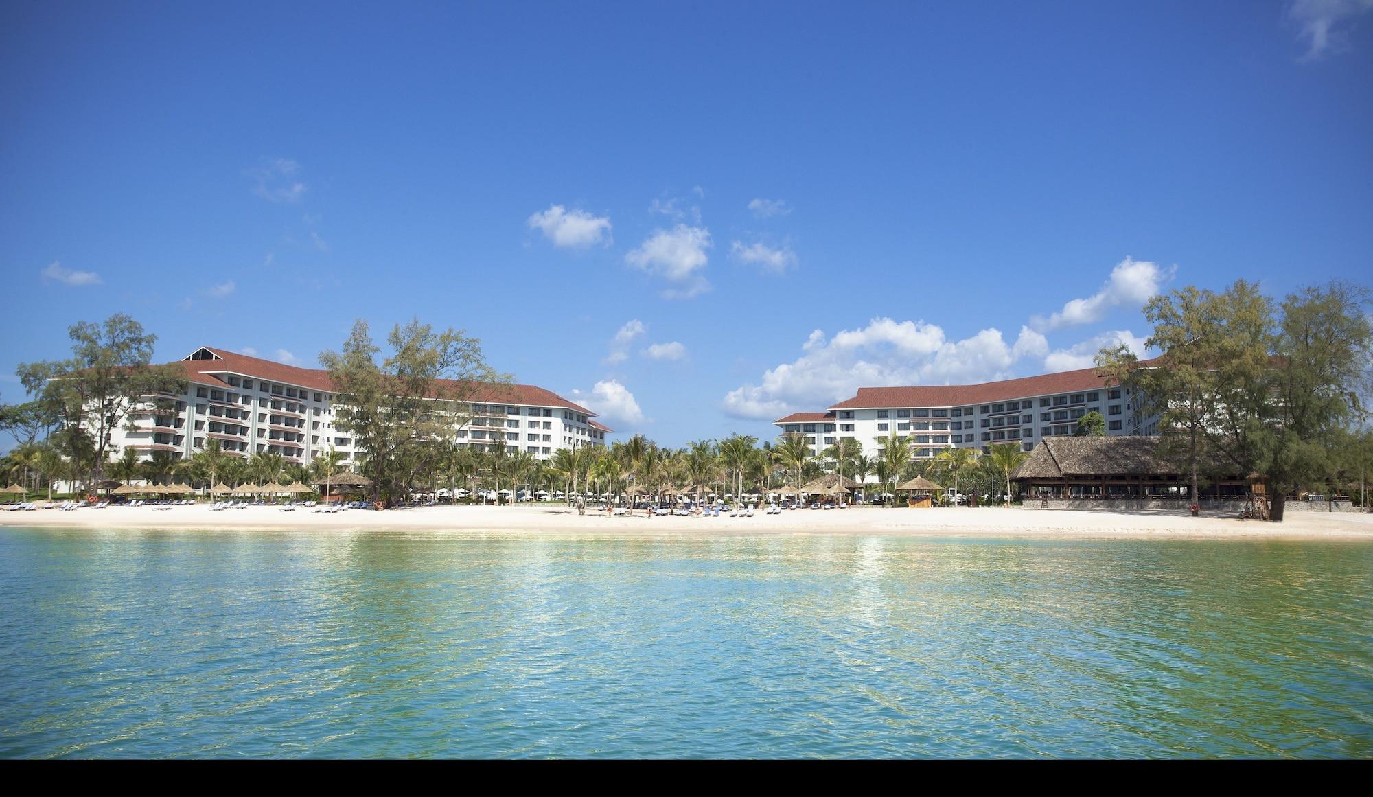 Resort Sheraton Long Phú Quốc