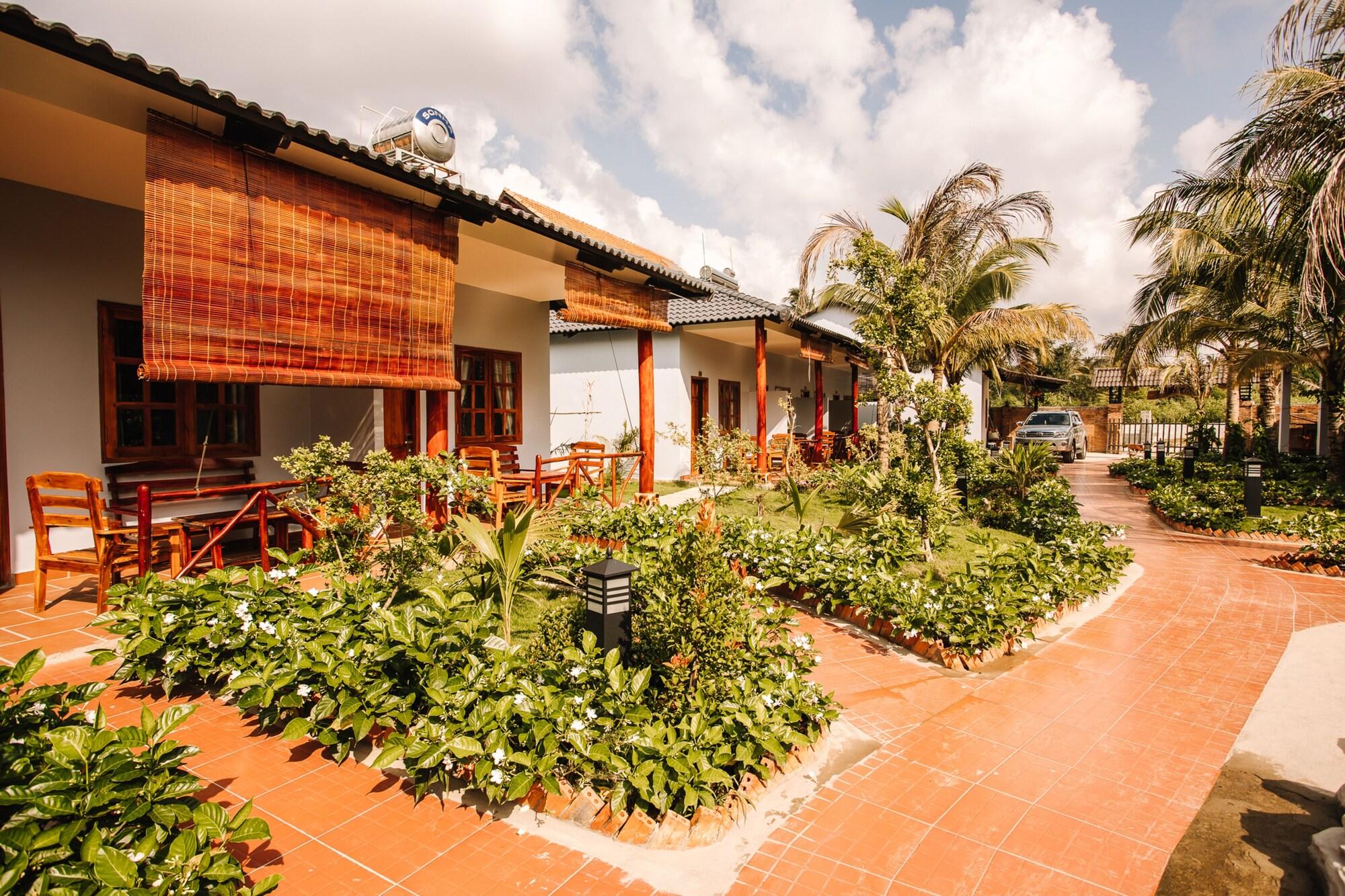 Resort Palm Hills Phu Quoc