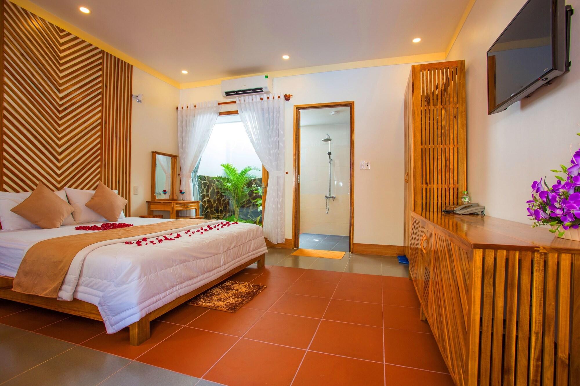 Resort Little Garden 2*