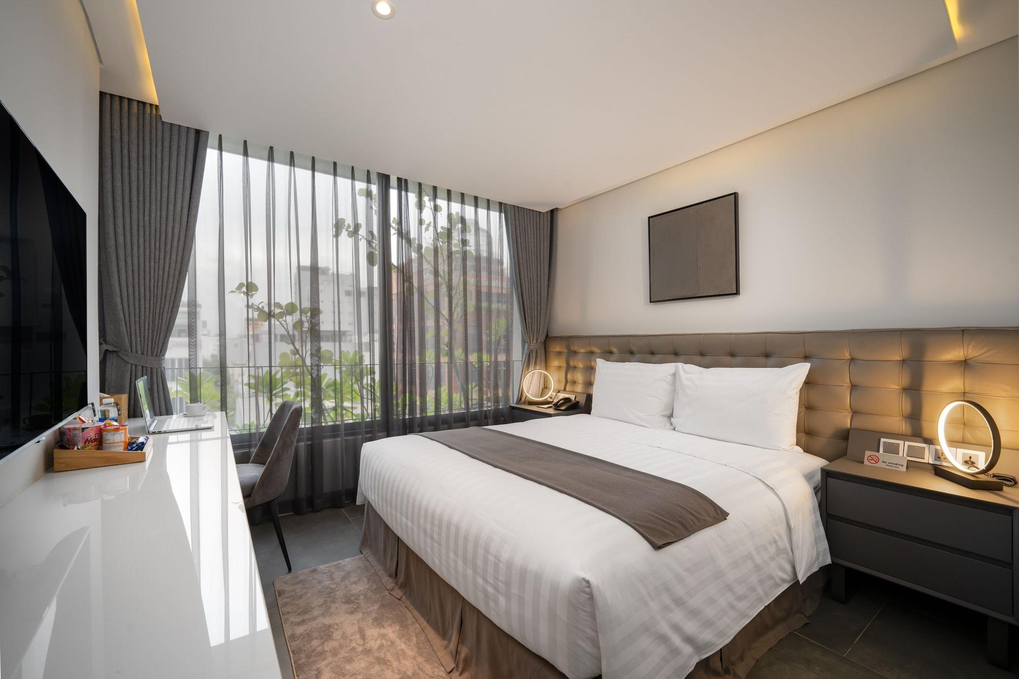 Hotel Legend Boutique Da Nang