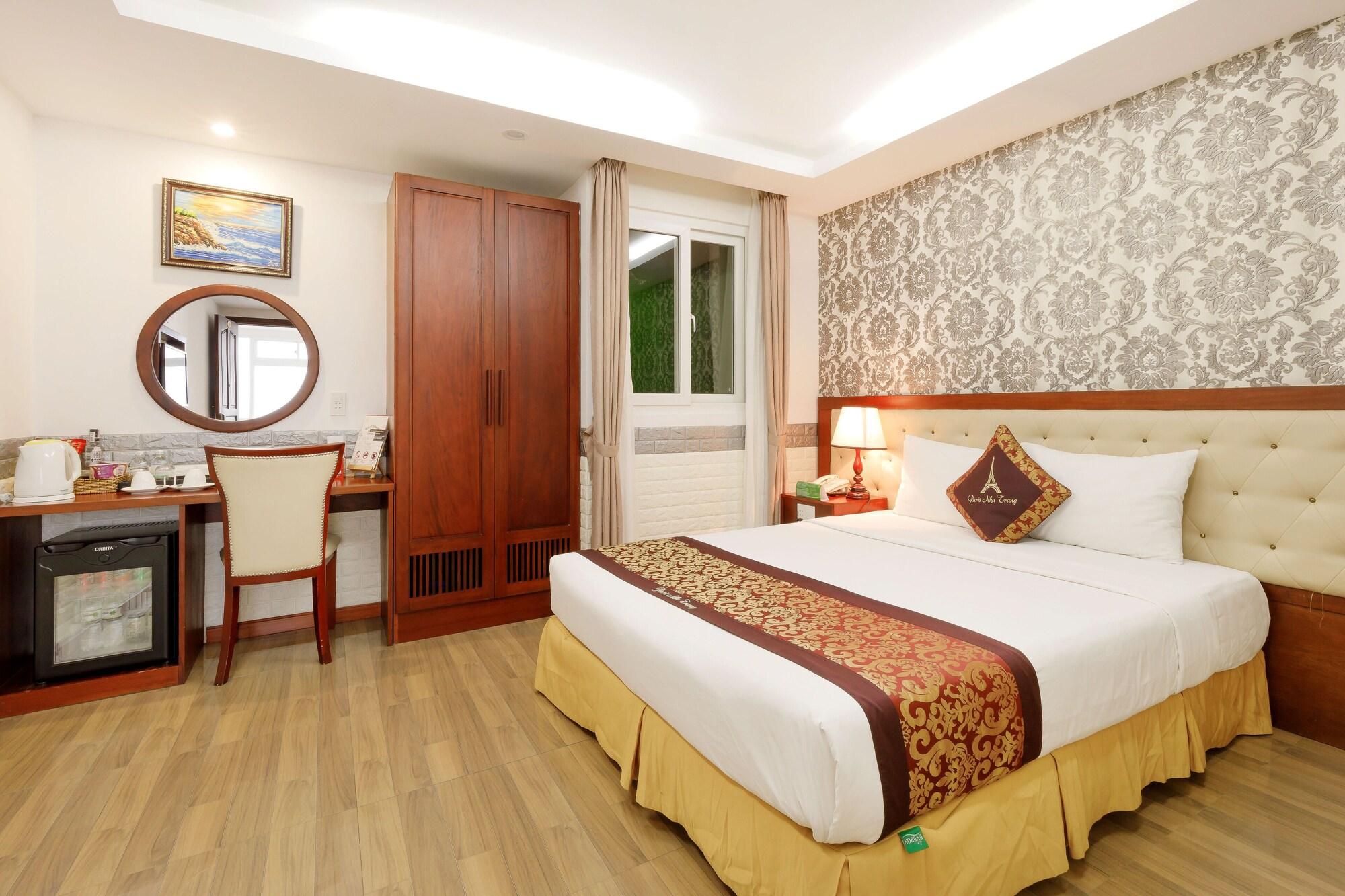 Hotel Paris Luxury &