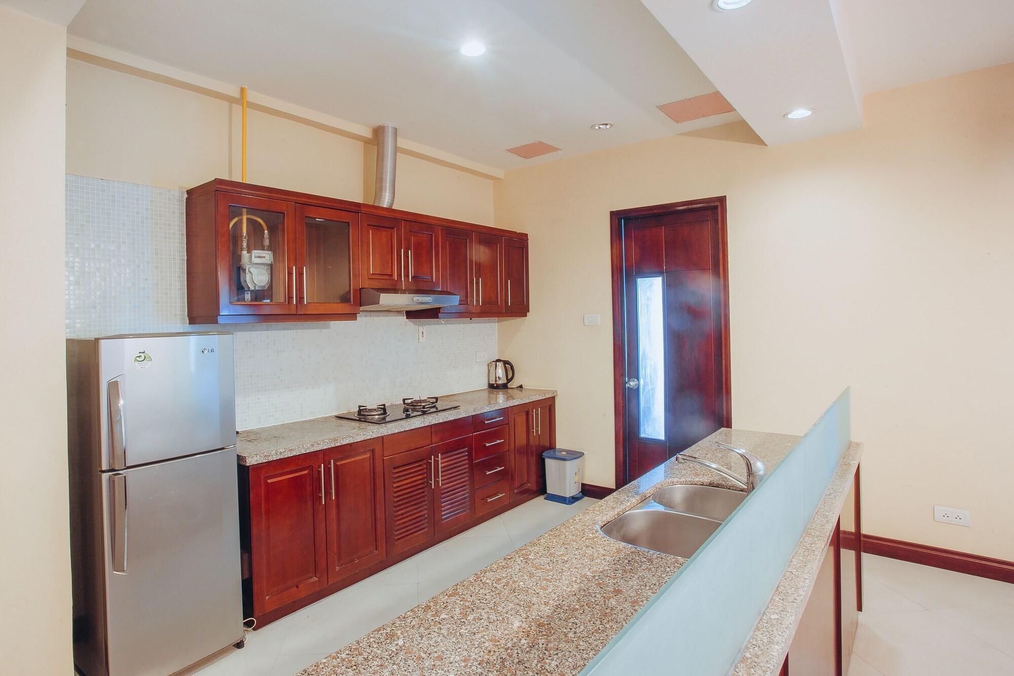 Vinh Trung Plaza 4*