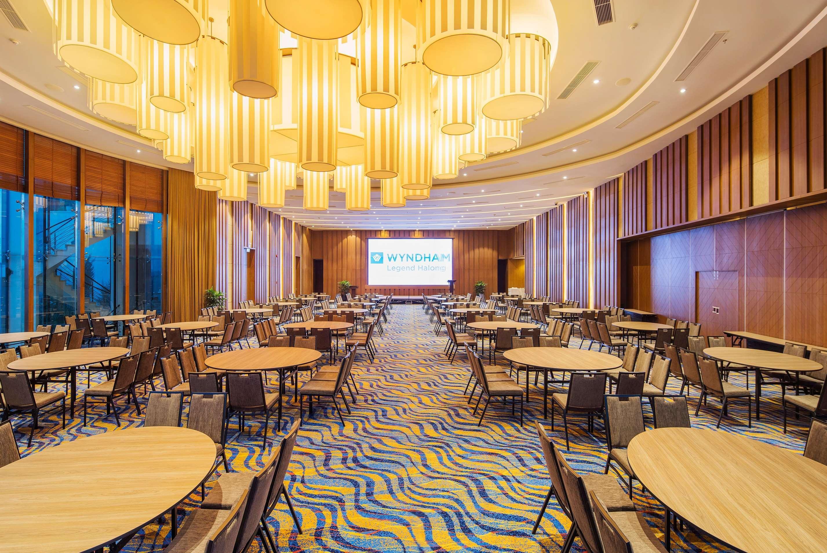 Wyndham Legend Halong Hotel 5*