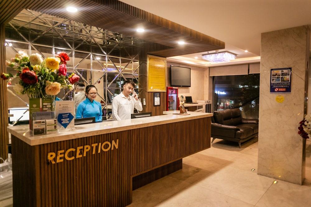 Gold By Haviland Hotel