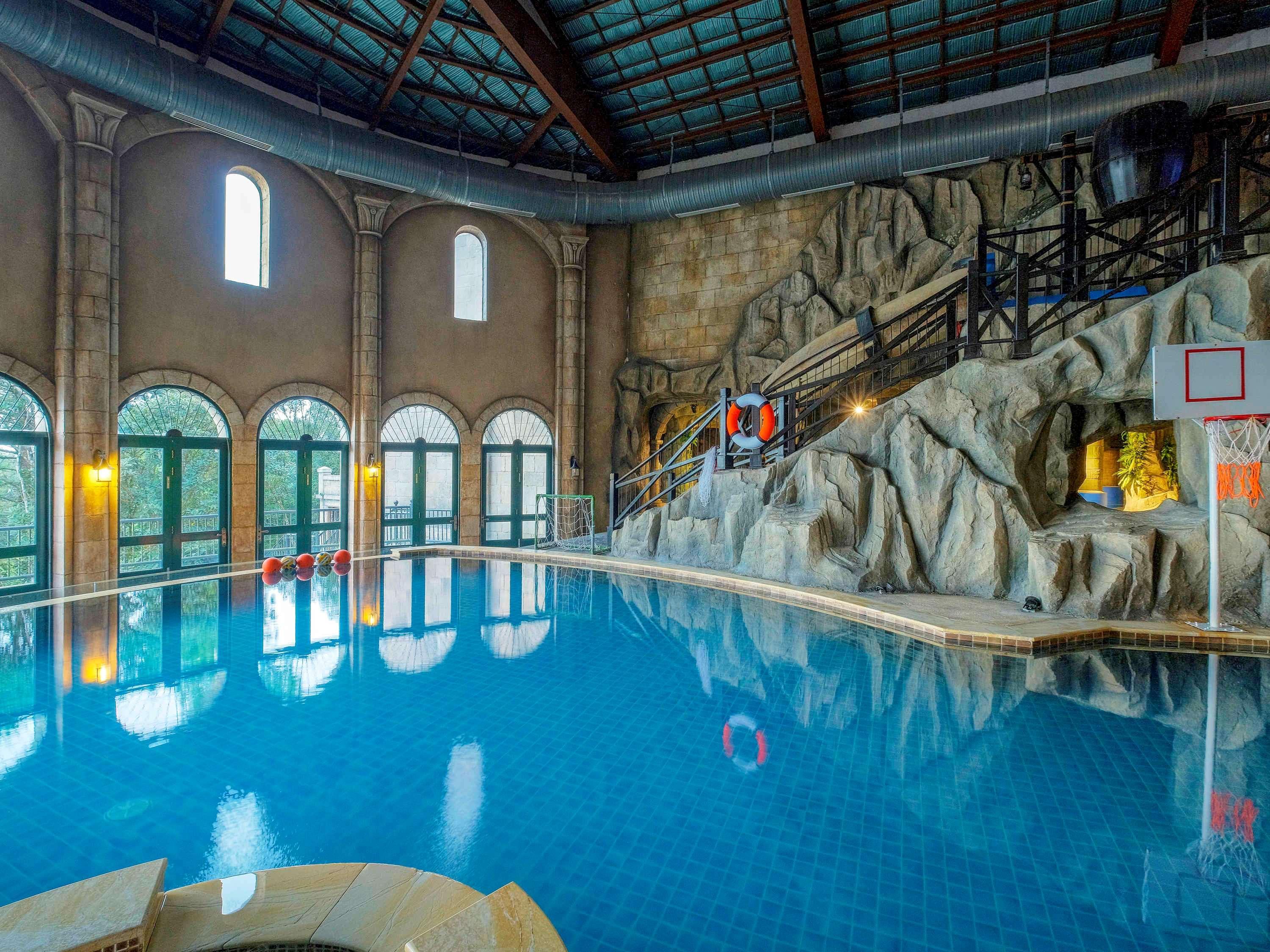 Hotel Mercure French Village Bana Hills Da Nang
