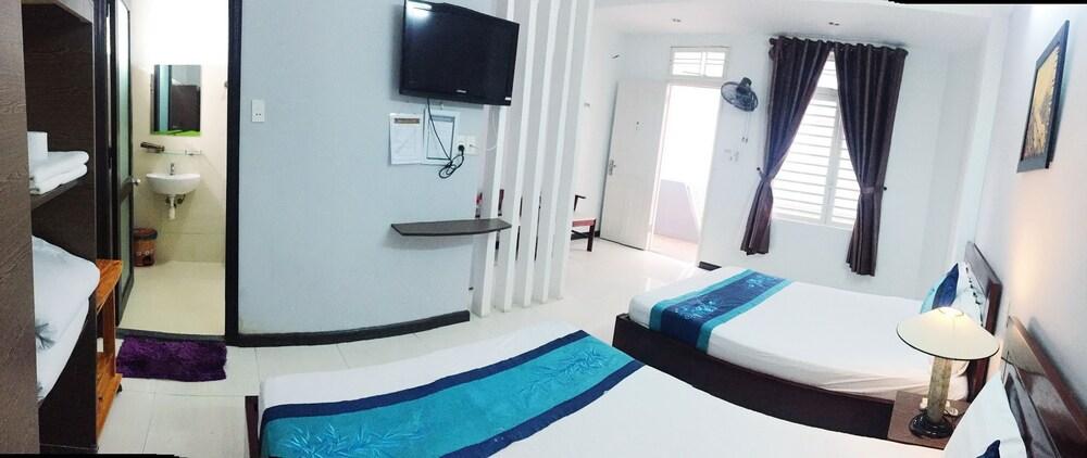 Quan Quan Hotel