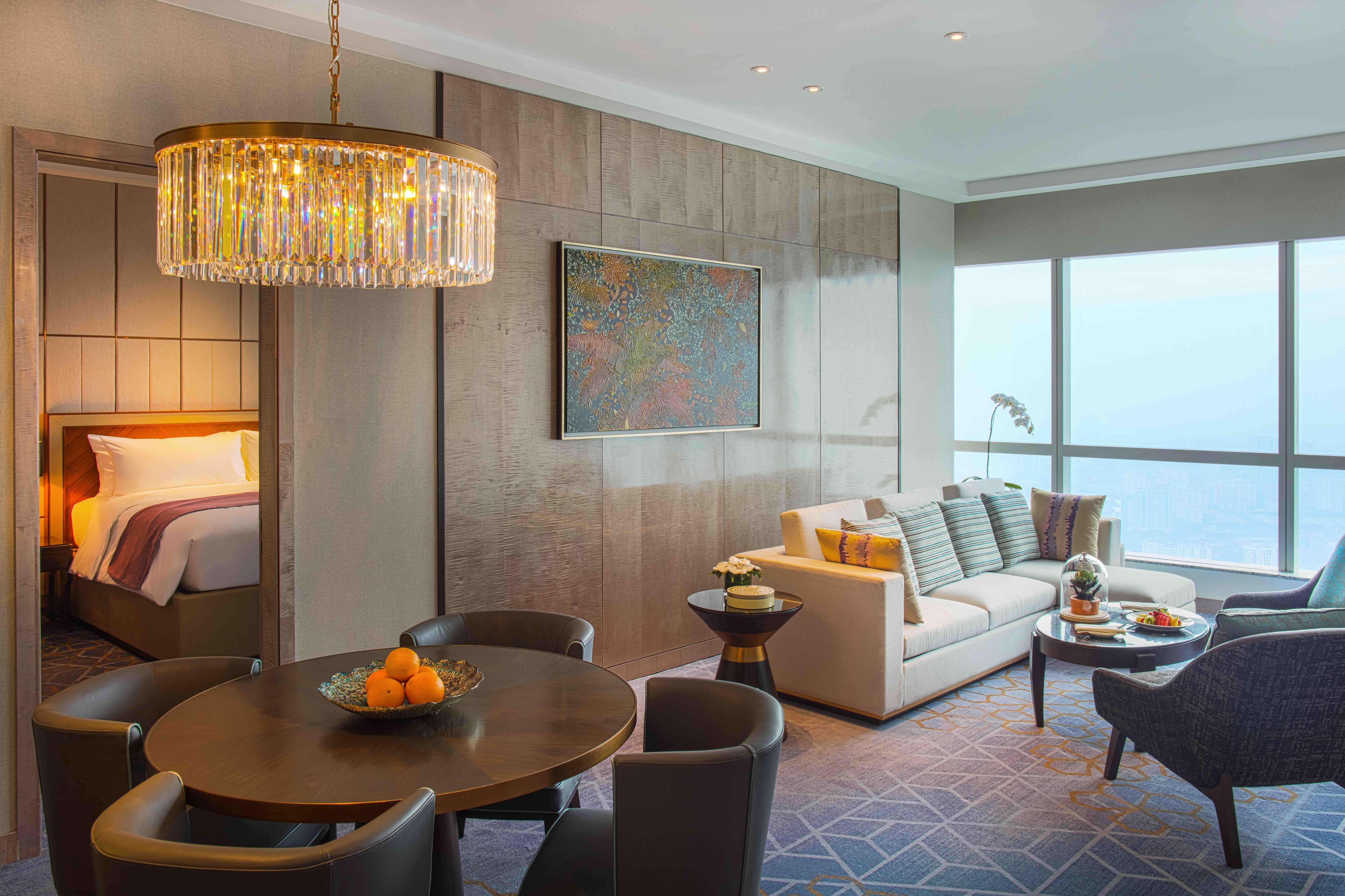 Intercontinental Landmark72 By Ihg 5* Hanoi