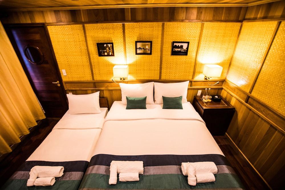 Bhaya Halong Cruises 