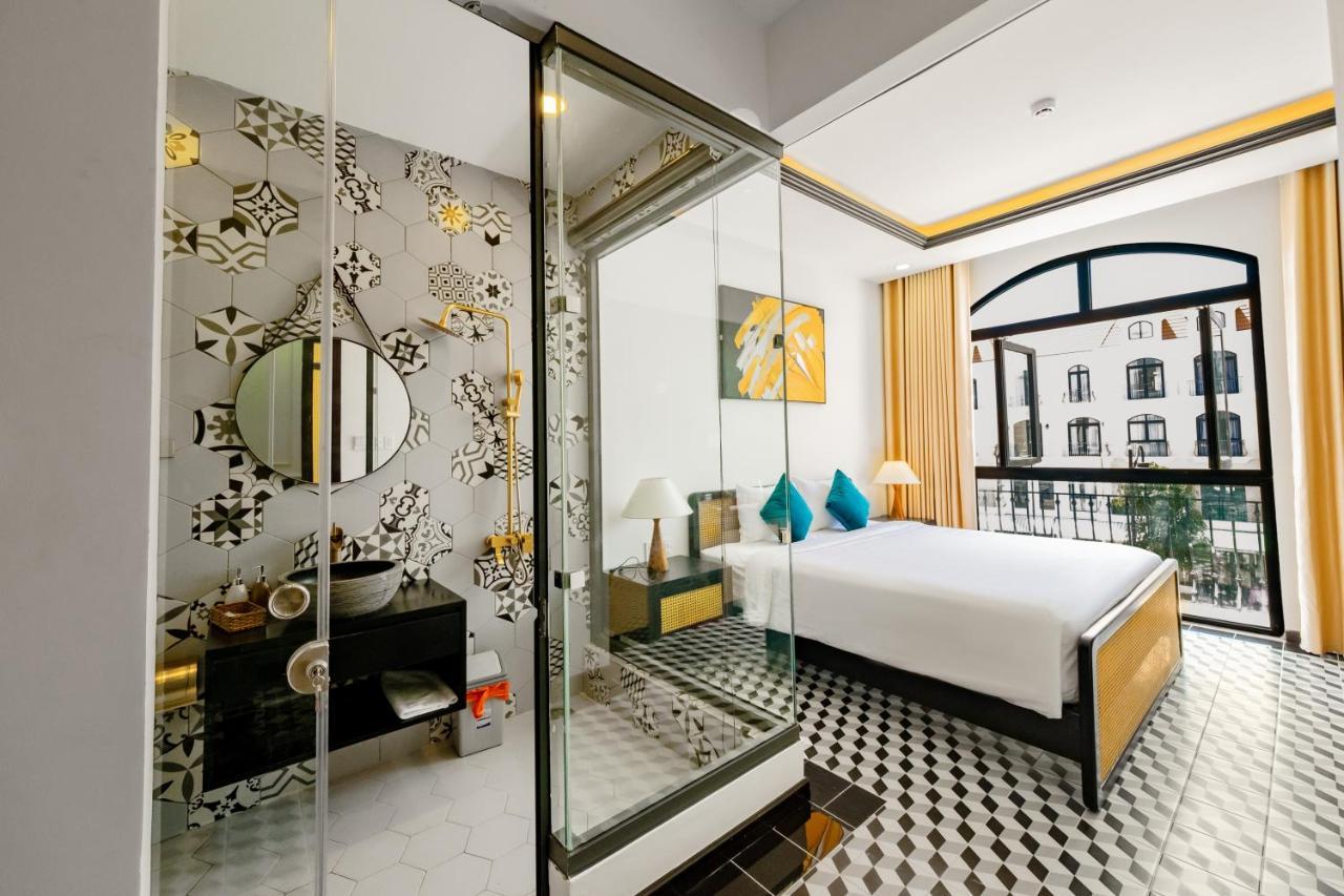 Hotel The White Wind - Grand World Phu Quoc