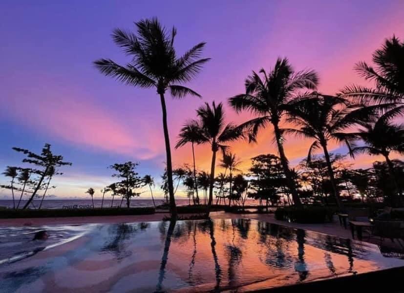 Marina Waterfront Minh Swimming Pool