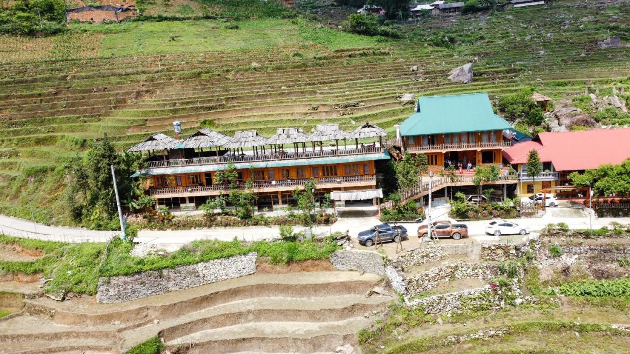 Hmong Wooden Gasthof *