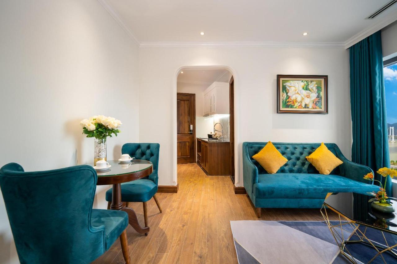 La Belle Vie Boutique Aparthotel 4*