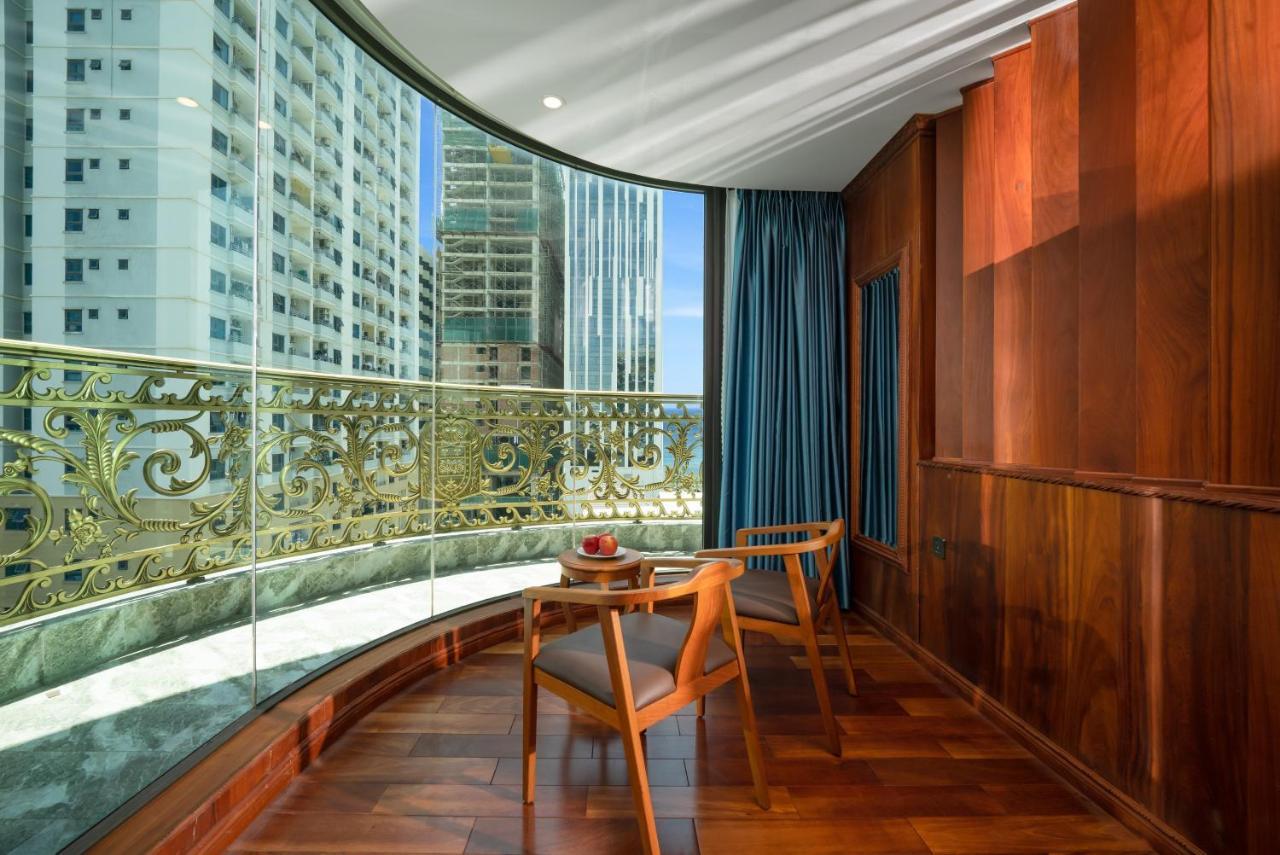 Monalisa Luxury