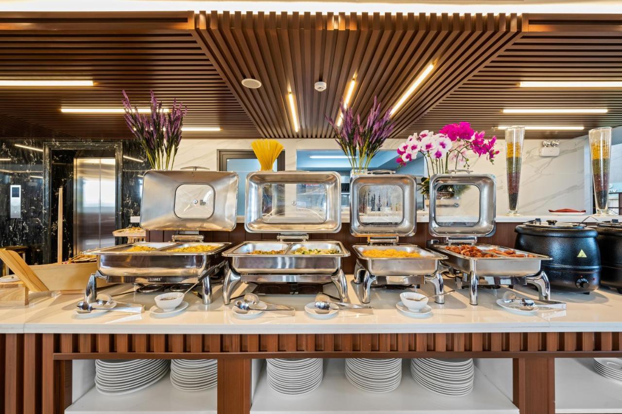 Monalisa Luxury Khách sạn 4*