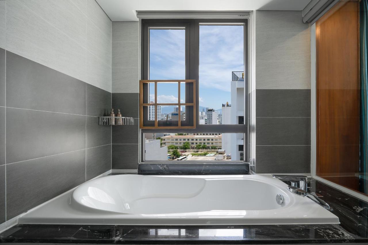 Khách sạn Monalisa Luxury Đà Nẵng