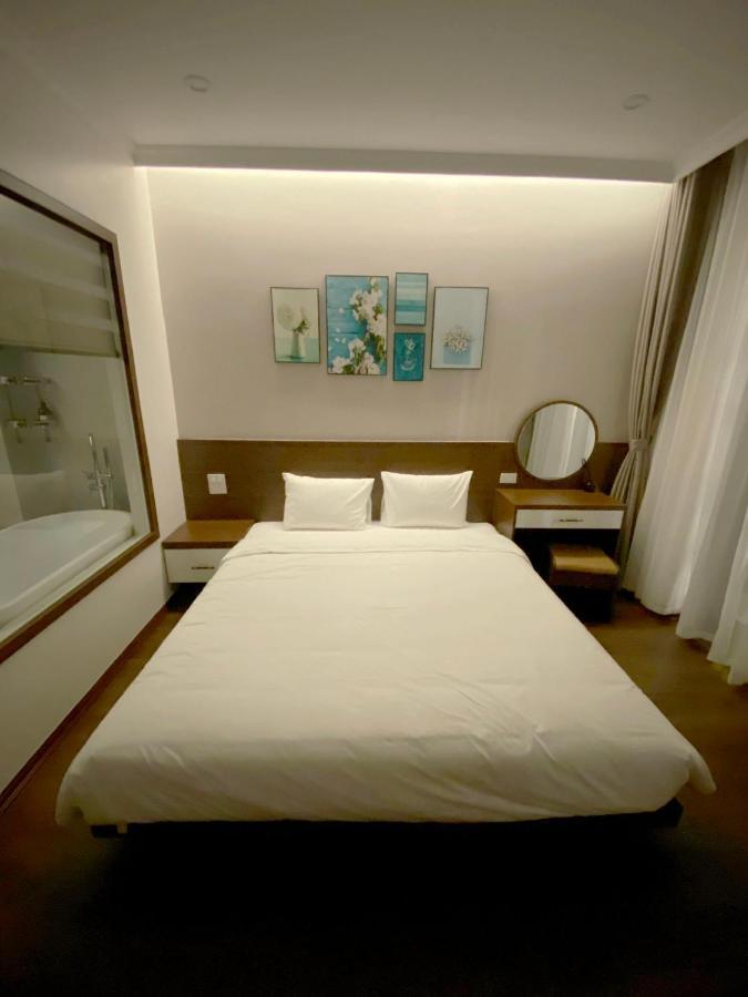 Moonlight 3*