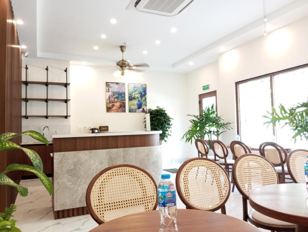 Sentina Khách sạn