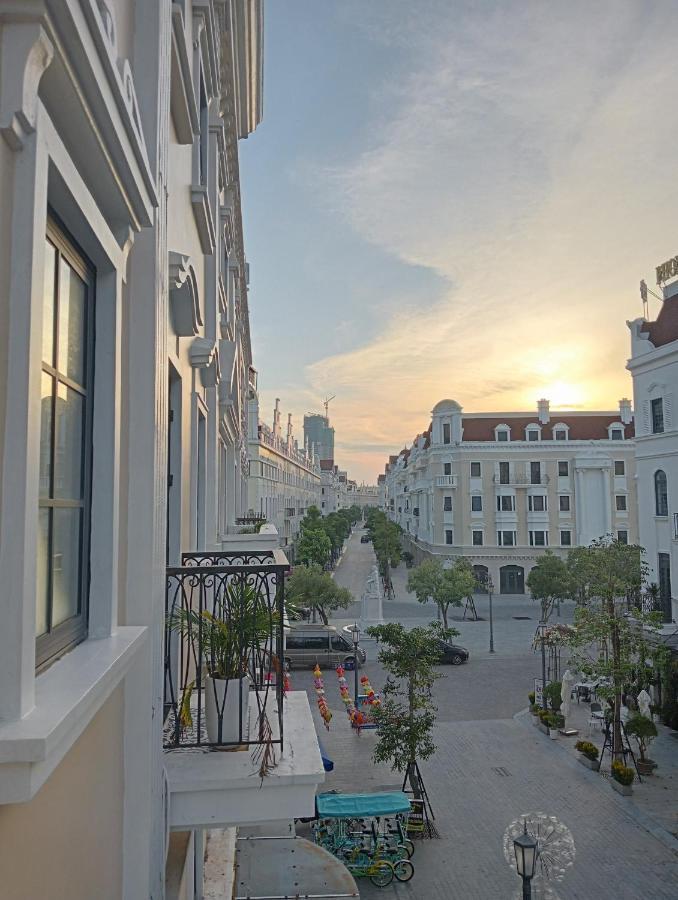 Moonlight Hotel 3*