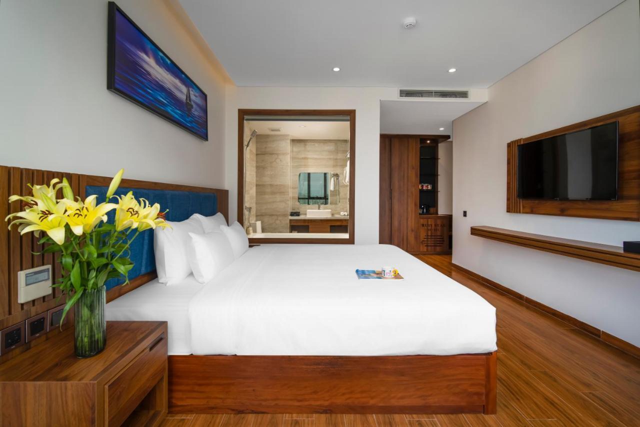 Hotel Ruby Star 4*
