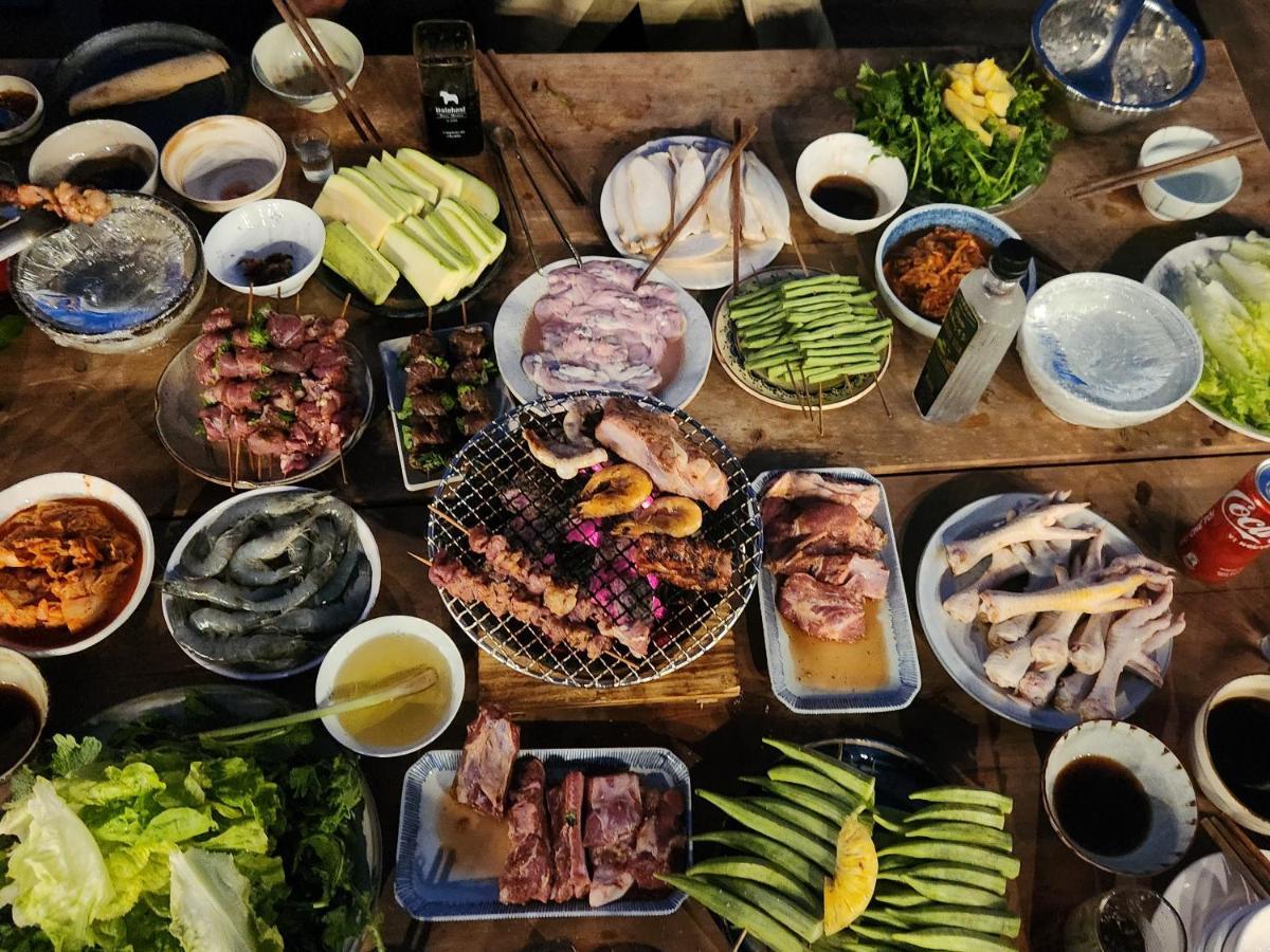 De House & Coffee lều
