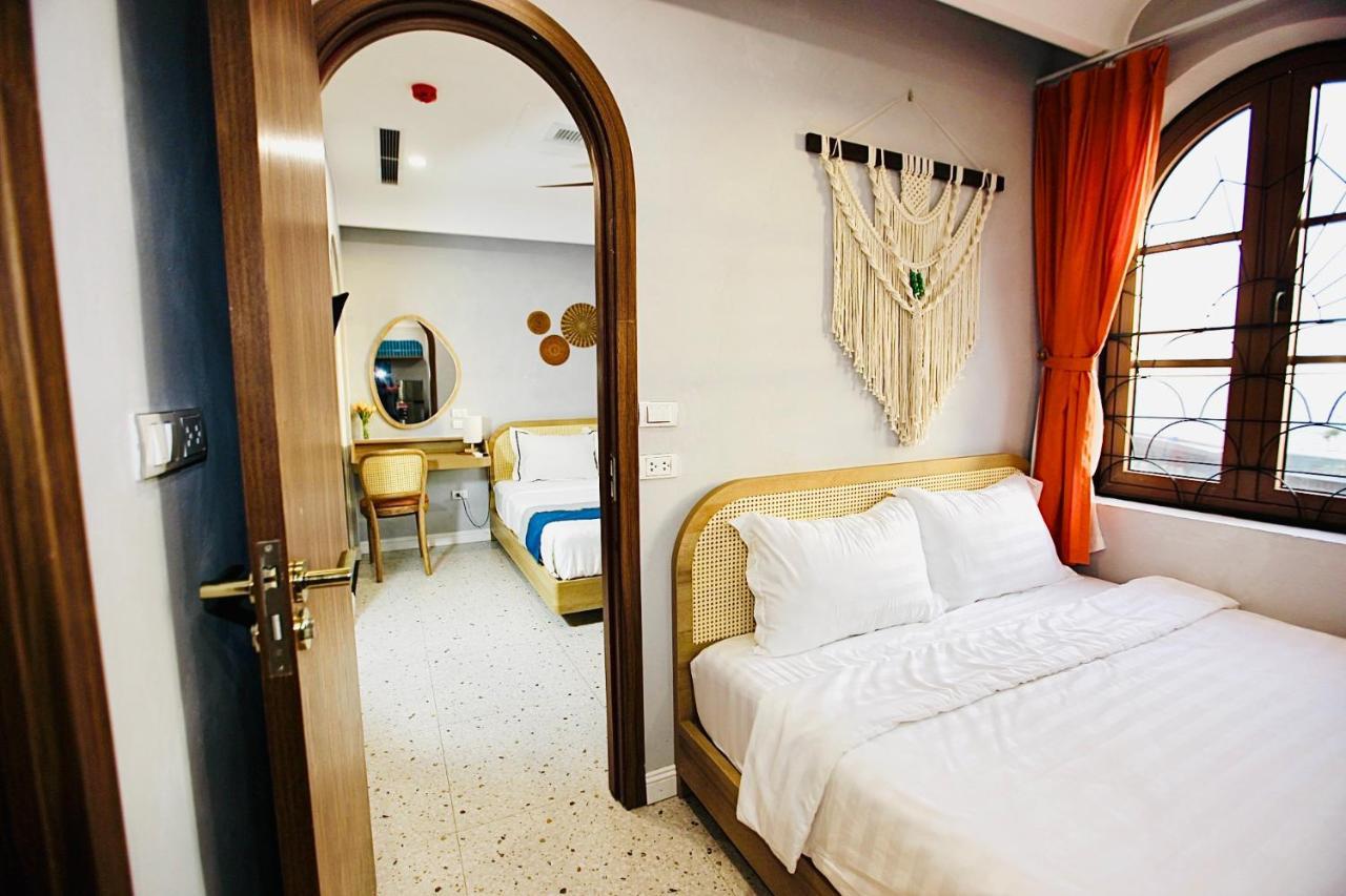 Rova Hotel