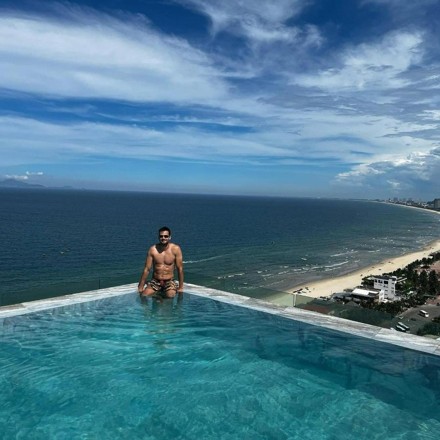 Alacarte Luxury Ocean View Condotel