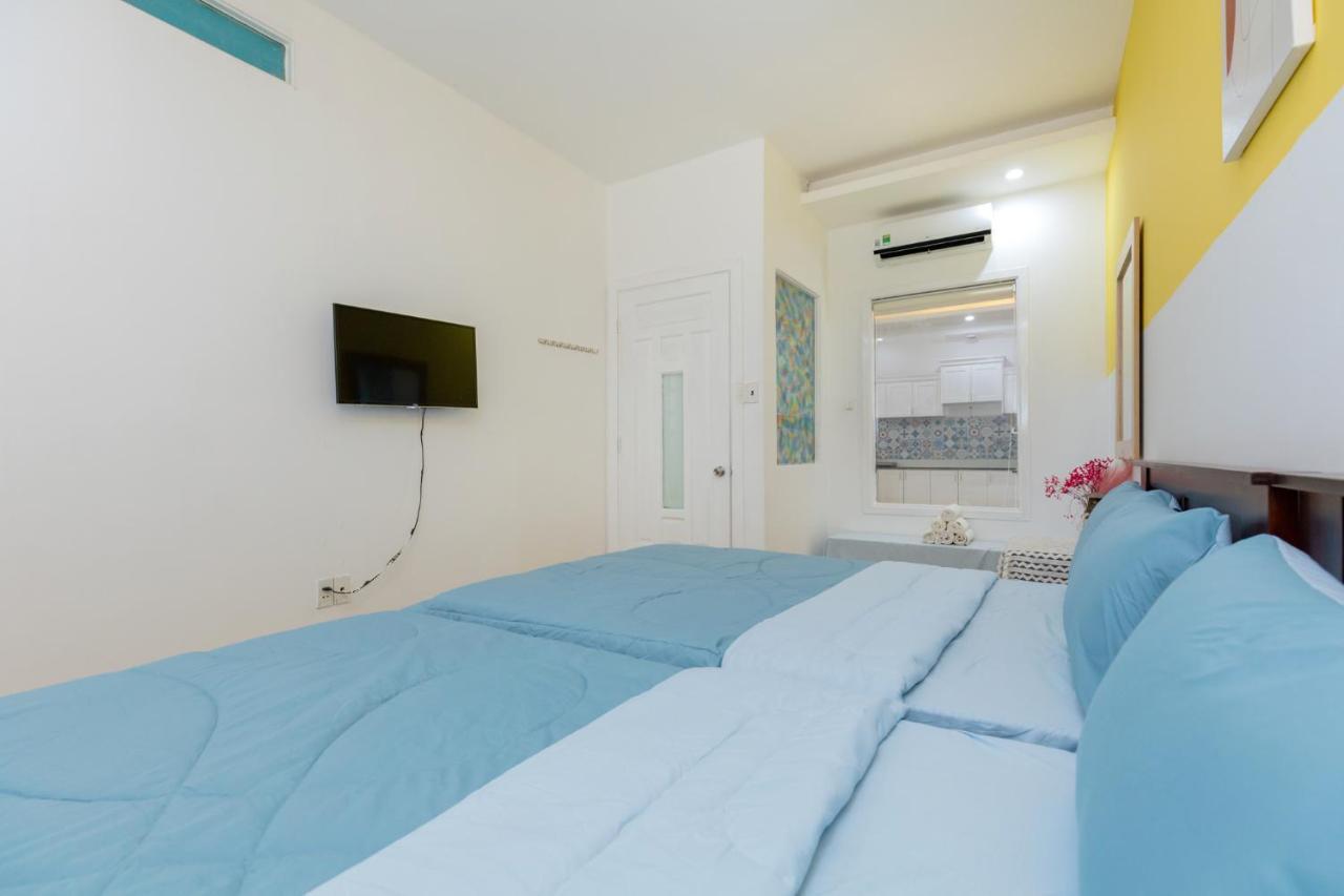 Apartment Ho 