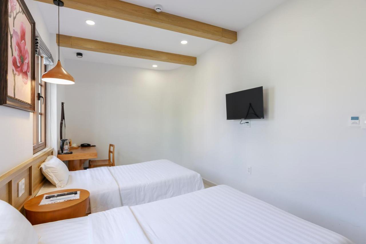 Lotus Corner & Rooftop Phu Quoc