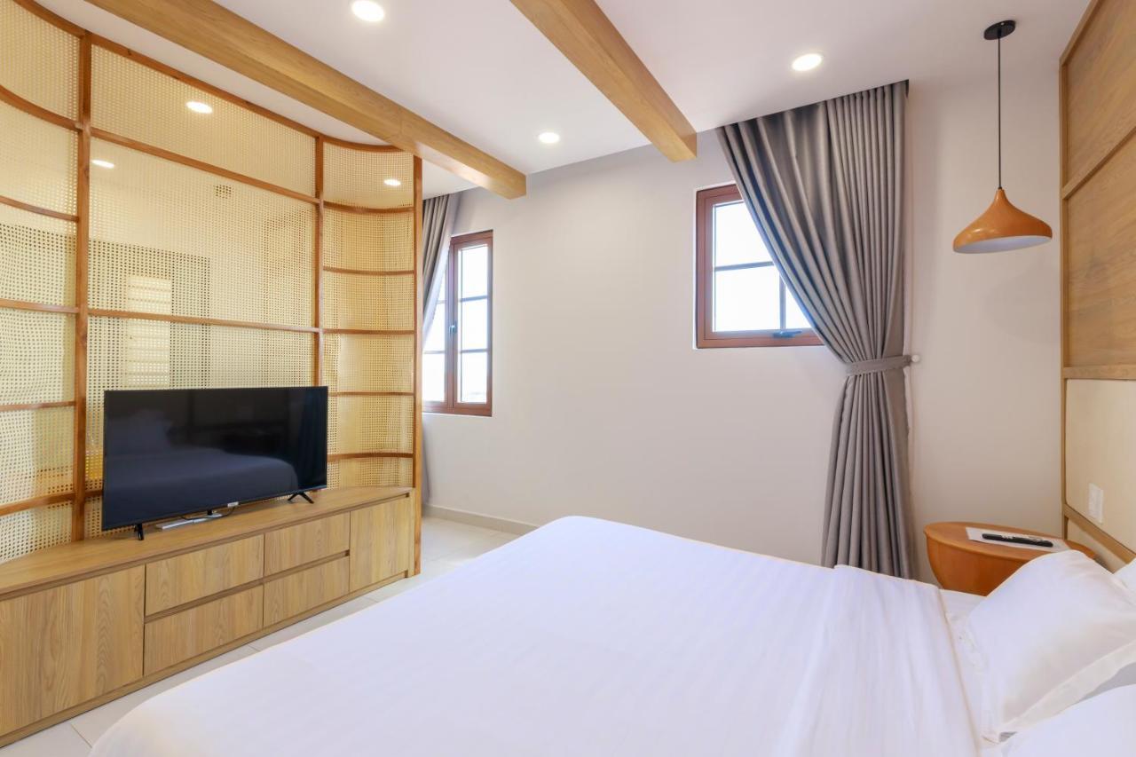 Hotel Lotus Corner & Rooftop Phu Quoc
