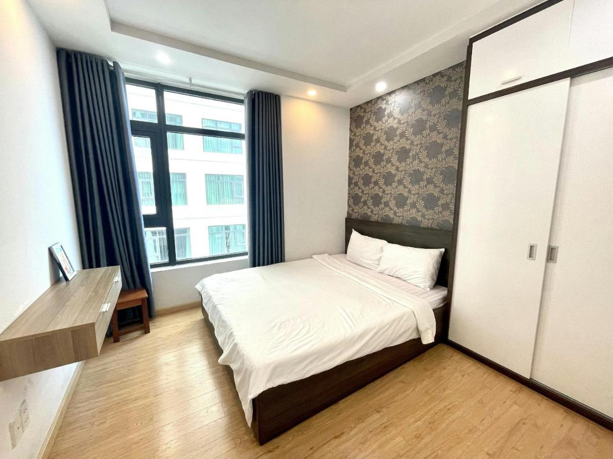 Royal Beachfront Apartment Nha Trang