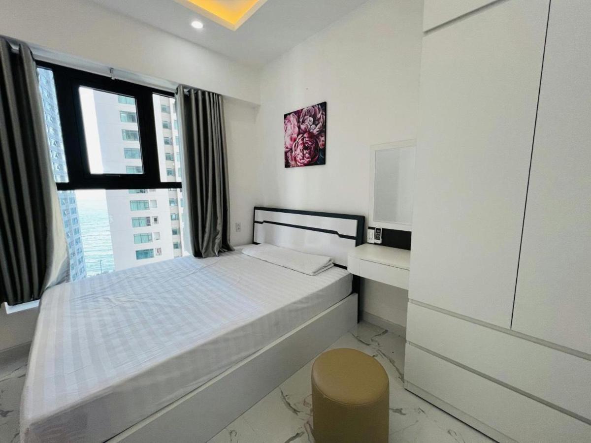 Royal Beachfront * Nha Trang