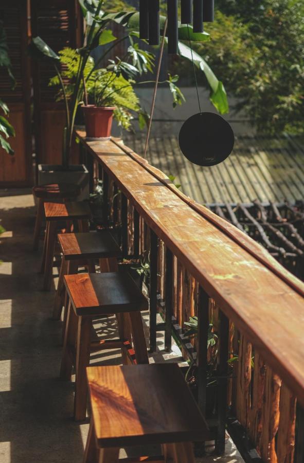 Tinh House