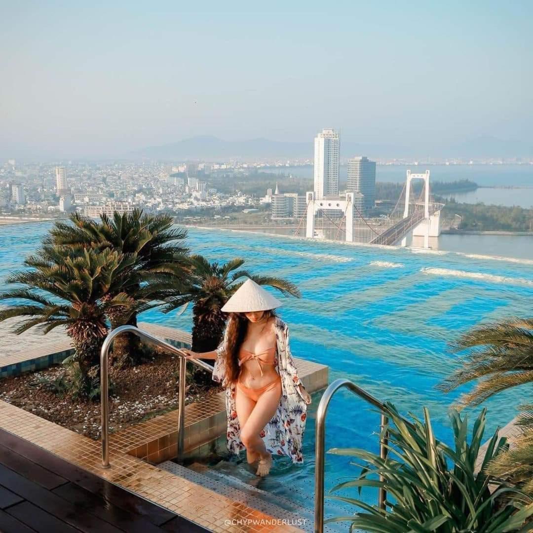Golden With Sea View 5* Da Nang