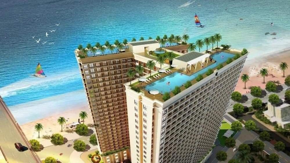 Golden With Sea View 5*