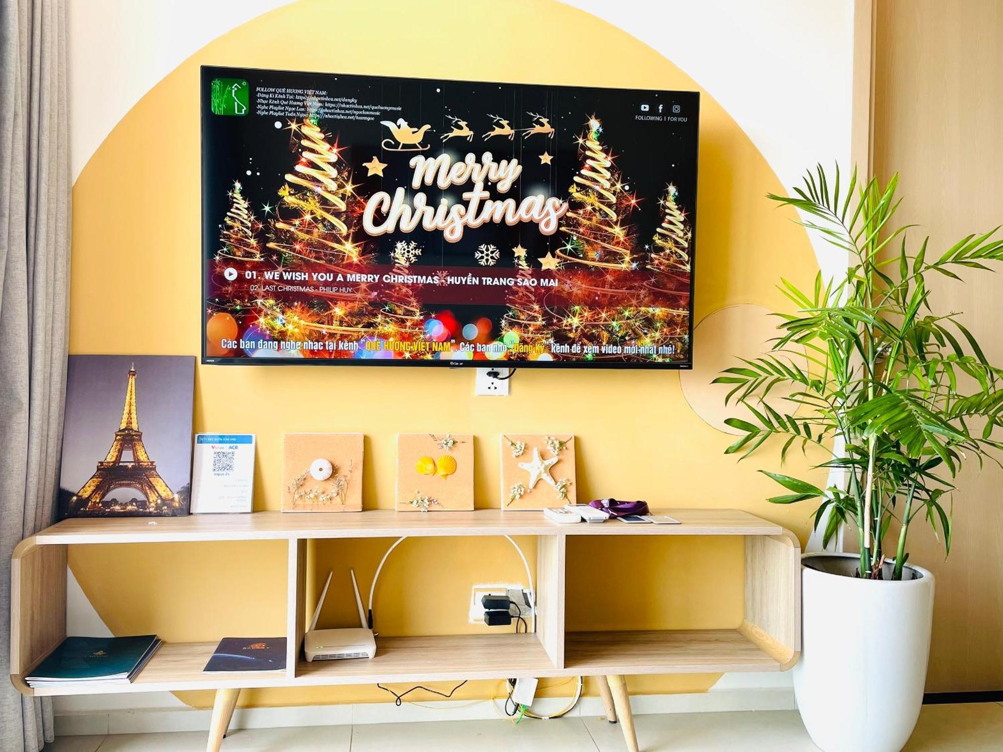 Pi's - Ho Nghi Duong The Song Apartment Vung Tau