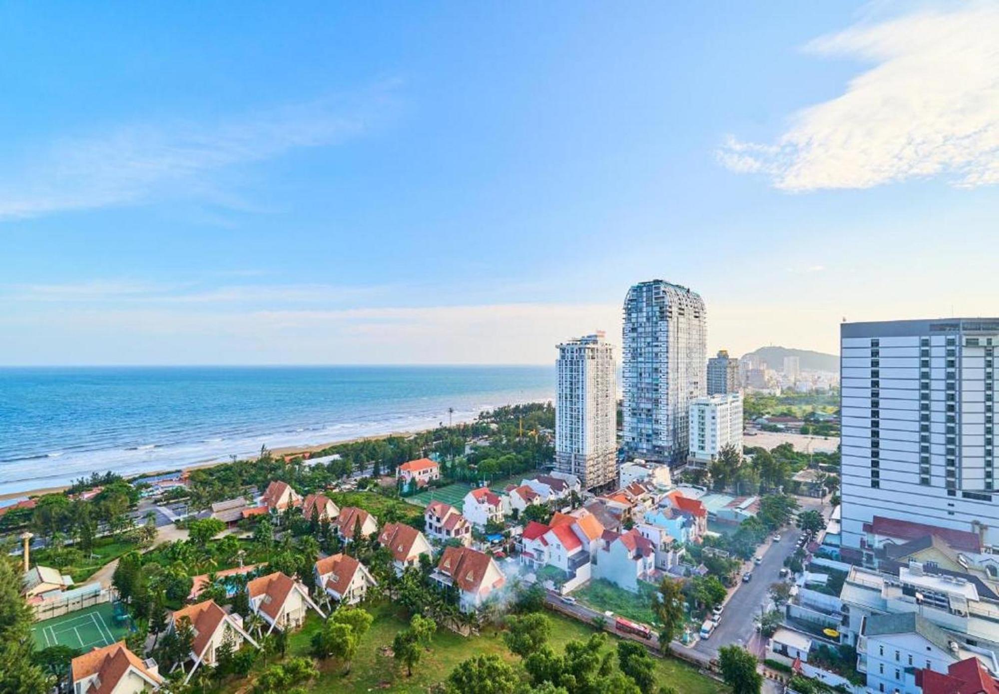 Pi's - Ho Nghi Duong The Song * Vung Tau
