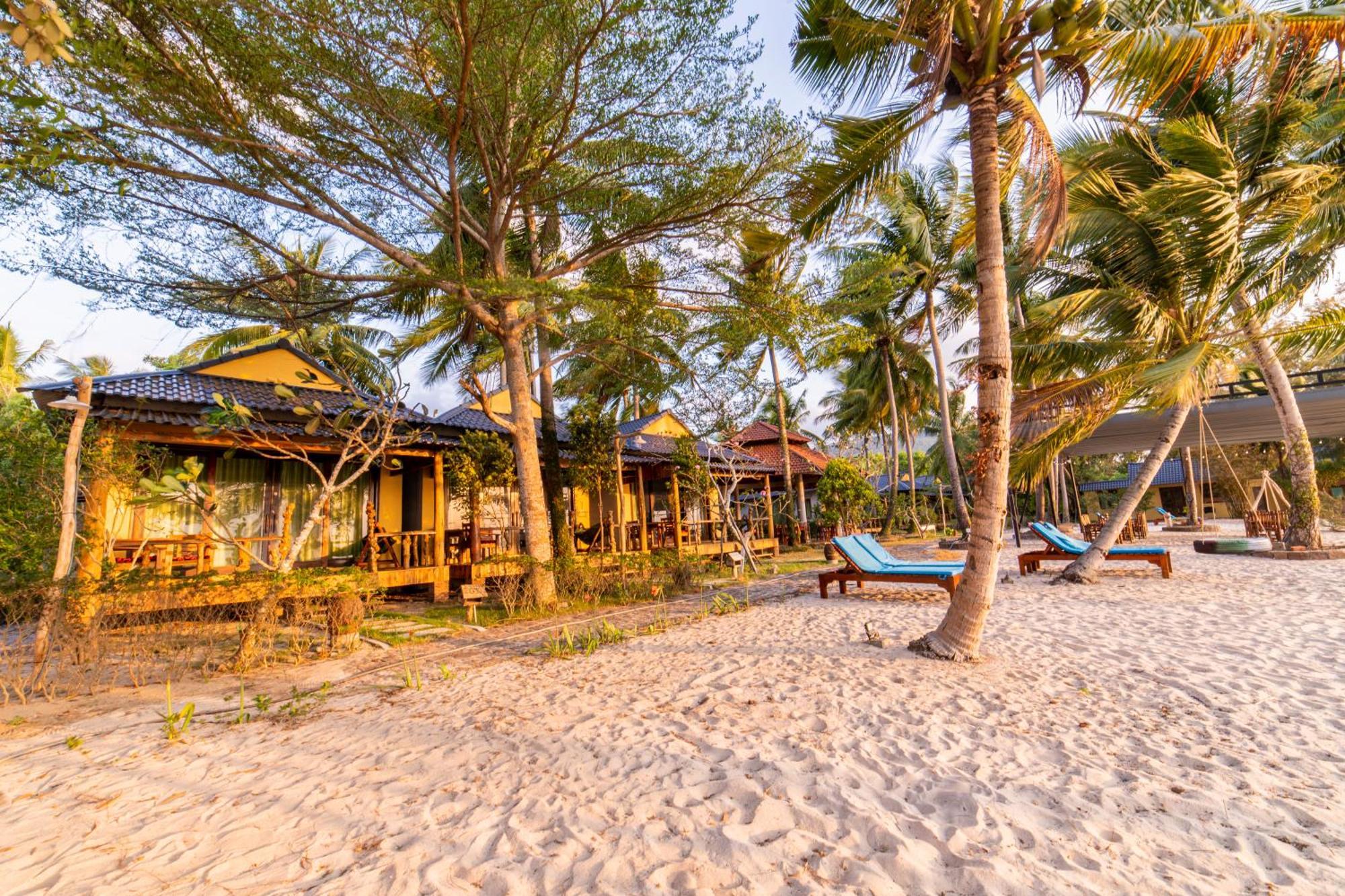 Dugong Resort