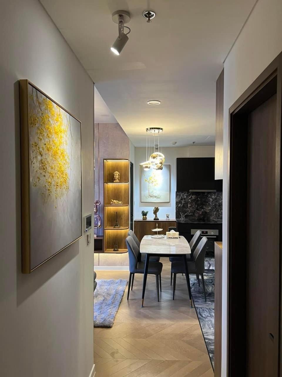 Nu In Lumiere Riverside - Distric 2 Ho Chi Minh City
