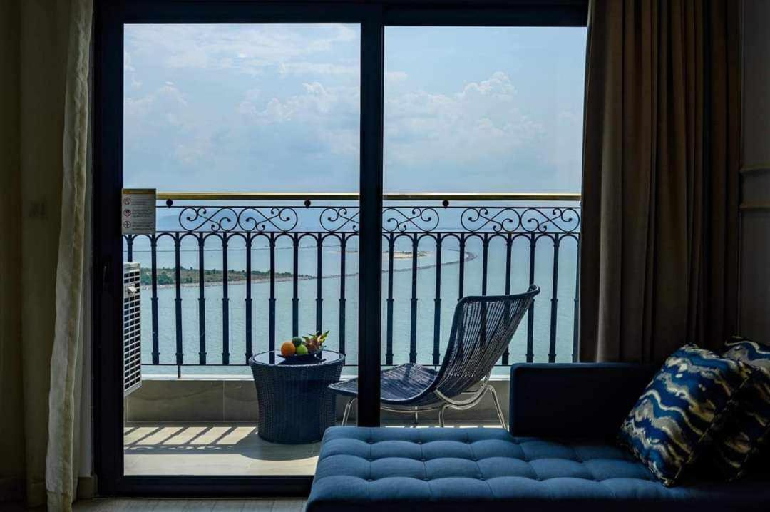 Golden With Sea View Da Nang