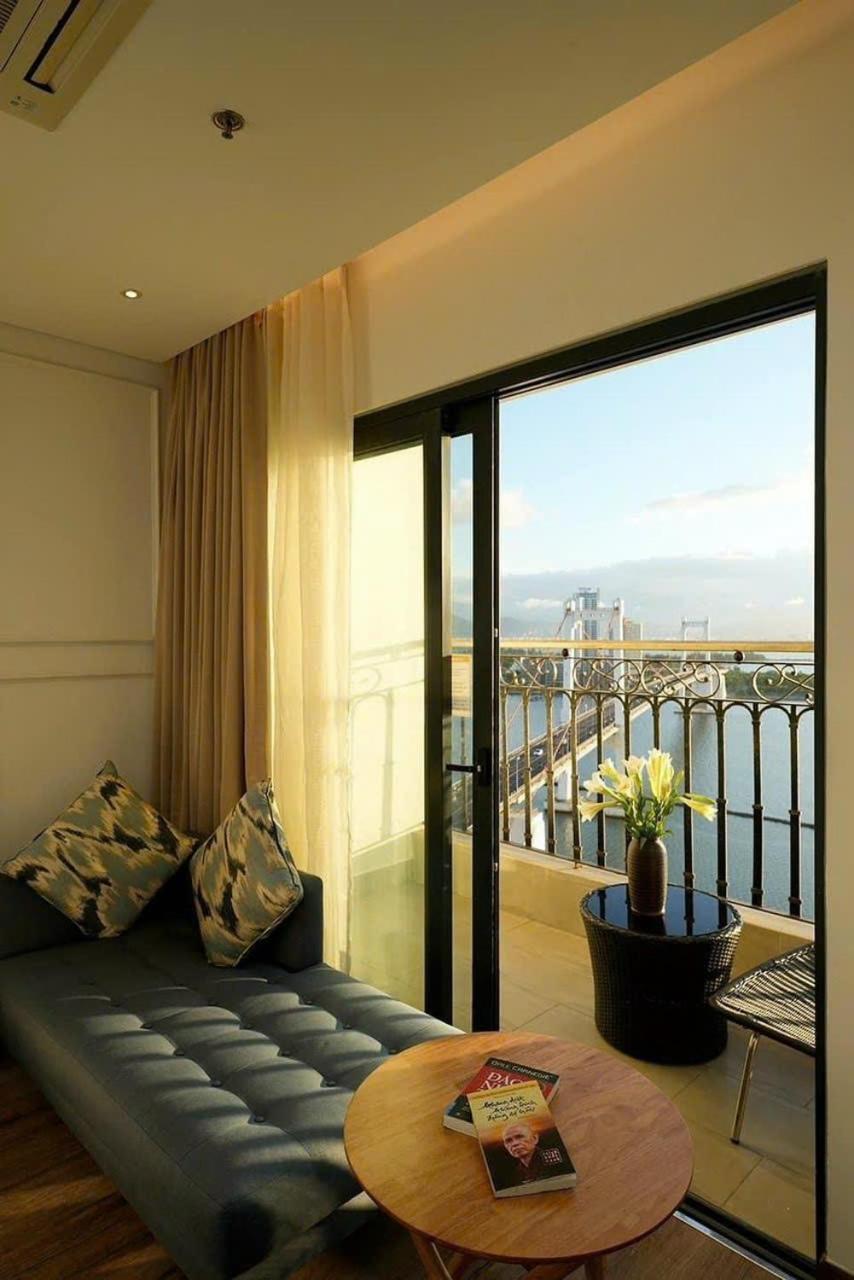 Golden With Sea View Hotel