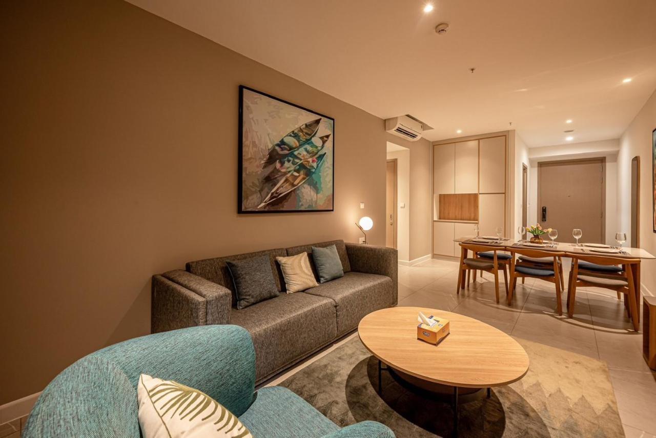 Zenity Apartel Dist 1 By Ssens Homes Apartment *