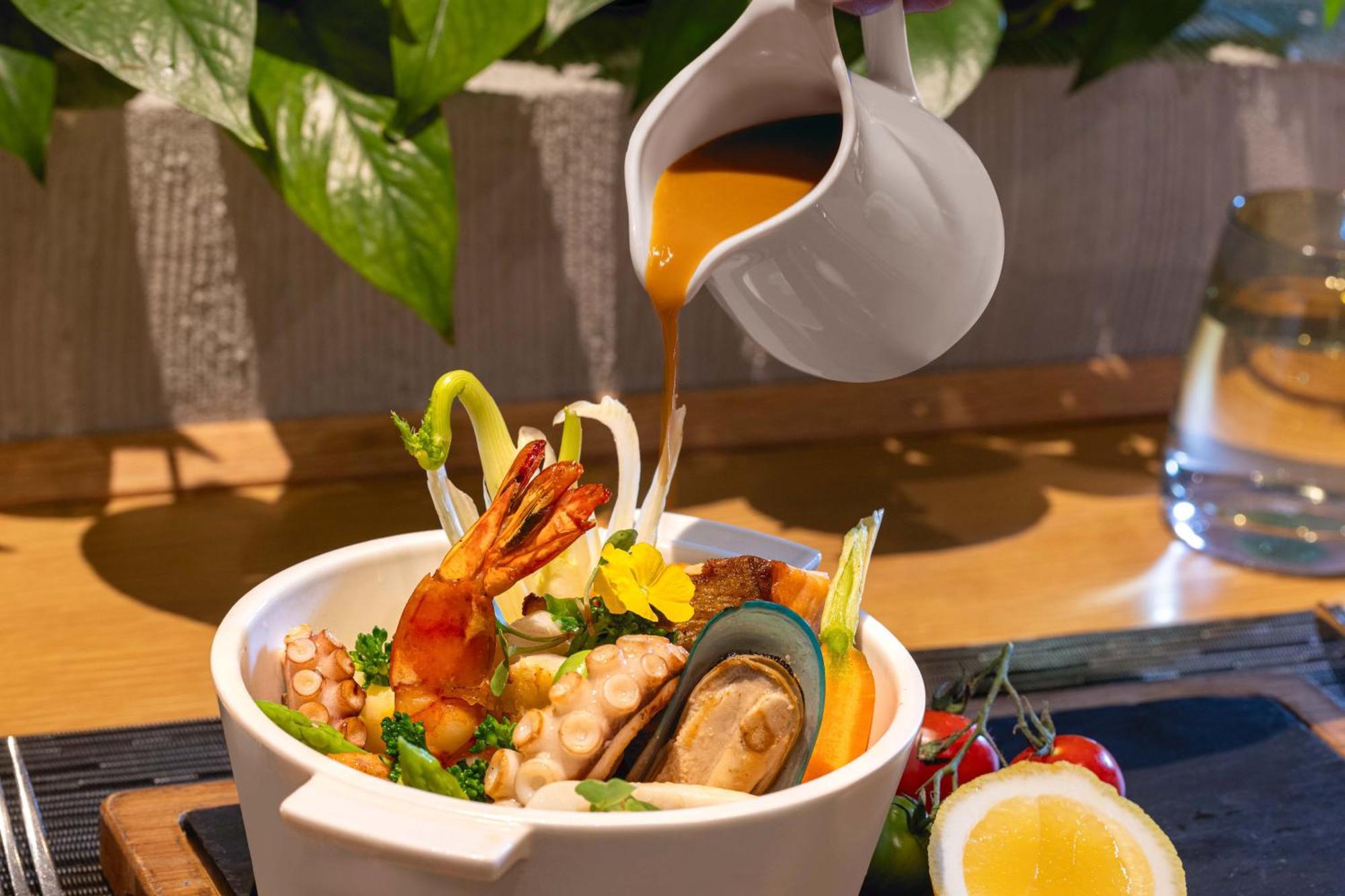 Melia Khách sạn 5*