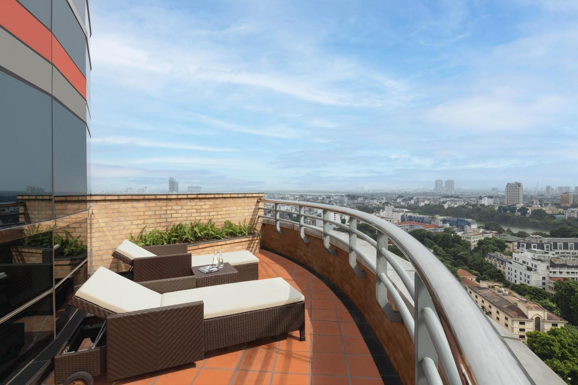 Melia 5* Hà Nội